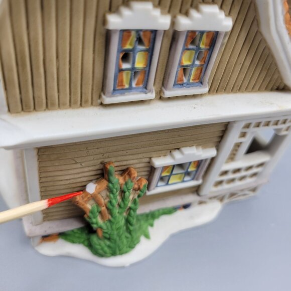 Vintage Dept 56 Heritage Village "Bobwhite Cottage" Lighted House Porcelain CHIP - Picture 14 of 16